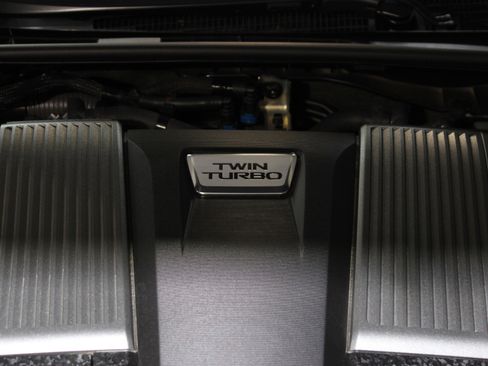 Used 2020 Lexus LS 500 w/ Luxury Package image 27