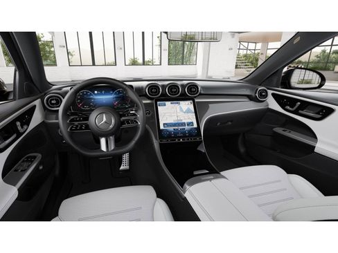 Used 2025 Mercedes-Benz C 300 Sedan image 2