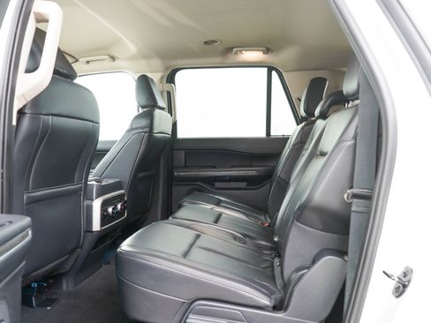 Used 2024 Ford Expedition Max XLT AWD/4WD image 16