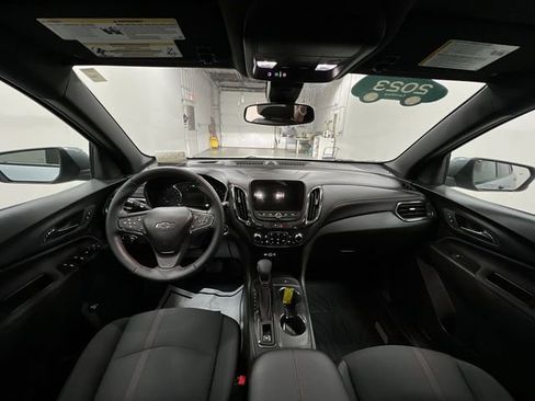 Certified 2023 Chevrolet Equinox RS AWD/4WD image 19
