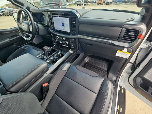 Used 2025 Ford F150 Raptor AWD/4WD image 33
