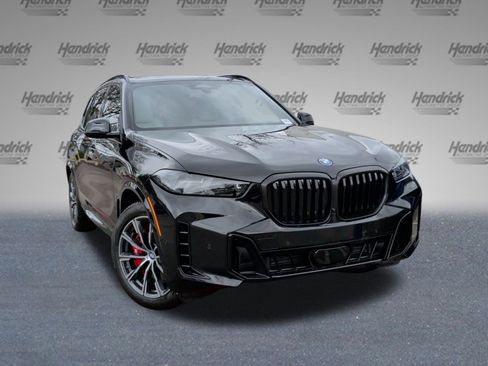 New 2026 BMW X5 xDrive50e image 2