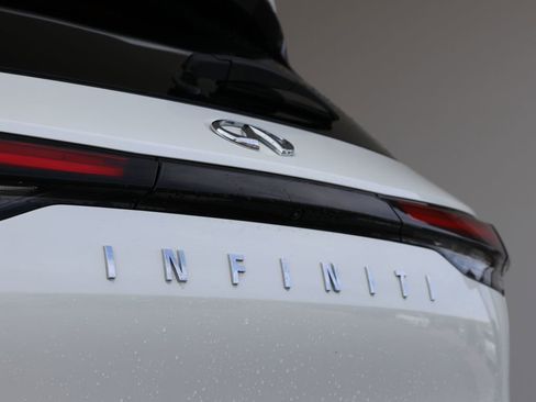 Certified 2023 INFINITI QX60 Luxe image 14