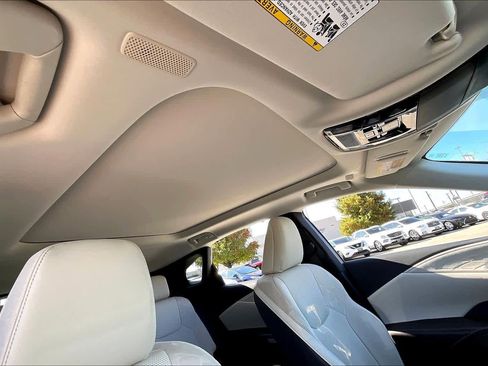 Certified 2025 Lexus RX 450h Luxury image 24