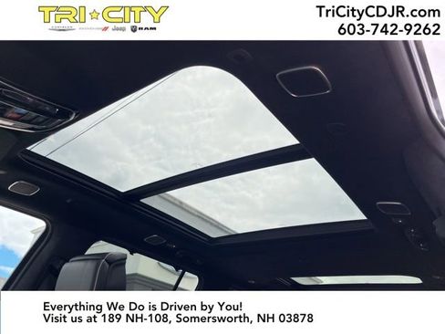 Used 2024 Jeep Grand Wagoneer Series II w/ Quick Order Packagew 28T image 45