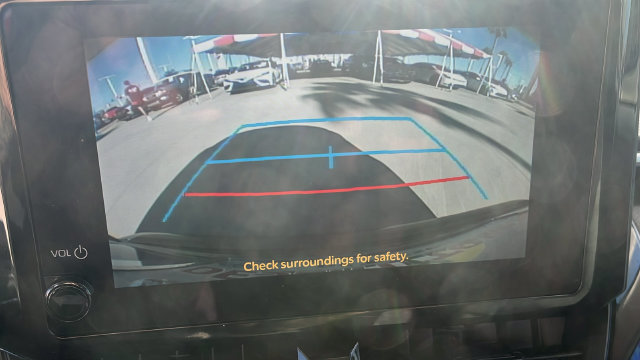 Used 2025 Toyota Corolla LE FWD image 12