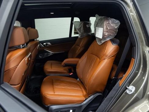 New 2027 BMW X7 M60i AWD/4WD image 25