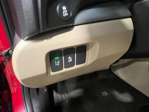 Used 2018 Acura ILX image 22