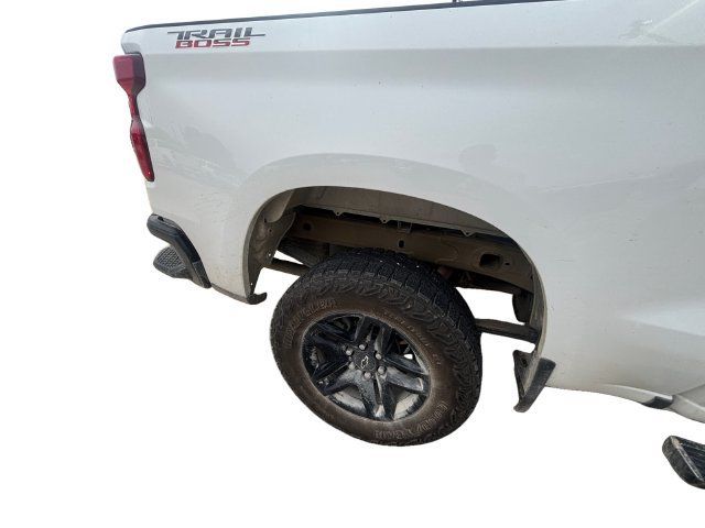 Used 2024 Chevrolet Silverado 1500 Custom Trail Boss AWD/4WD image 17