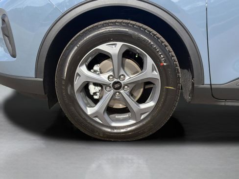 New 2026 Ford Escape ST-Line image 9