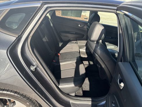 Used 2019 Kia Optima S w/ S Panoramic Sunroof Package image 29