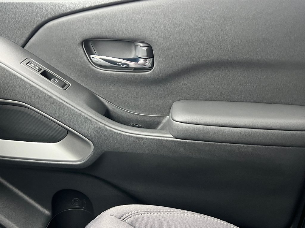 New 2027 Nissan Frontier SV RWD image 26