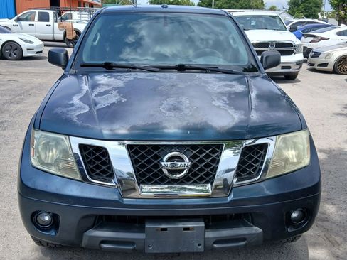 Used 2014 Nissan Frontier SV w/ SV Value Truck Package RWD image 9