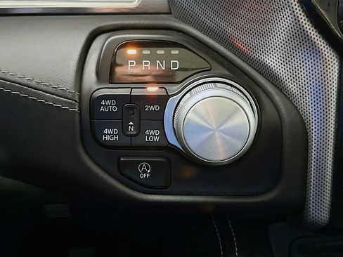 Used 2019 RAM 1500 Limited image 19