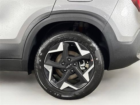 New 2026 Kia Seltos EX image 10