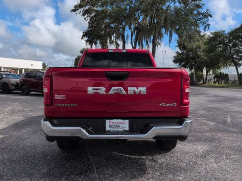 Used 2025 RAM 1500 Big Horn AWD/4WD image 4