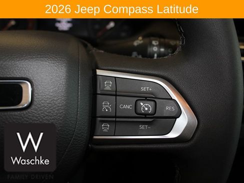 Used 2026 Jeep Compass Latitude w/ Quick Order Package 29K AWD/4WD image 23