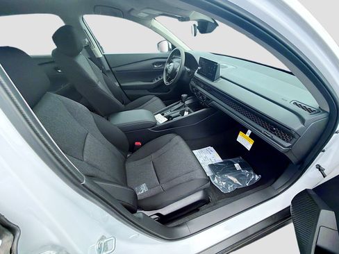 New 2026 Honda Accord LX image 23
