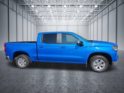Used 2025 Chevrolet Silverado 1500 LT RWD image 10