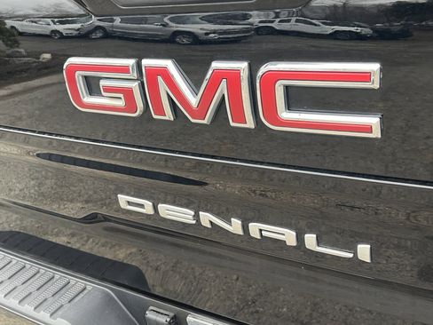 Used 2023 GMC Sierra 1500 Denali w/ Denali Reserve Package image 8