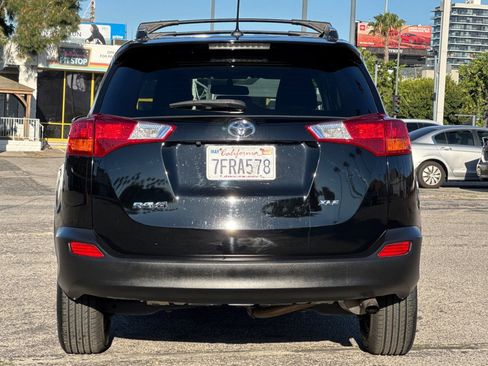Used 2014 Toyota RAV4 XLE image 5