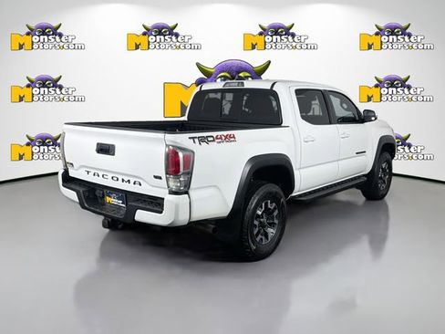 Used 2021 Toyota Tacoma TRD Sport AWD/4WD image 5