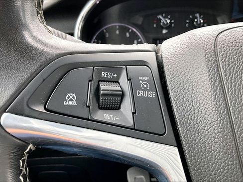 Used 2018 Buick Encore Preferred w/ LPO, Active Package FWD image 15