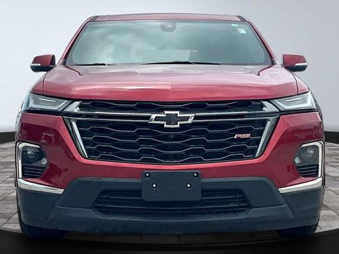 Used 2023 Chevrolet Traverse RS w/ LPO, Floor Liner Package AWD/4WD image 2