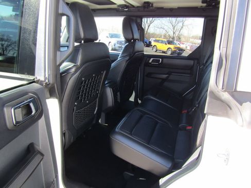 Used 2025 Ford Bronco Badlands AWD/4WD image 31