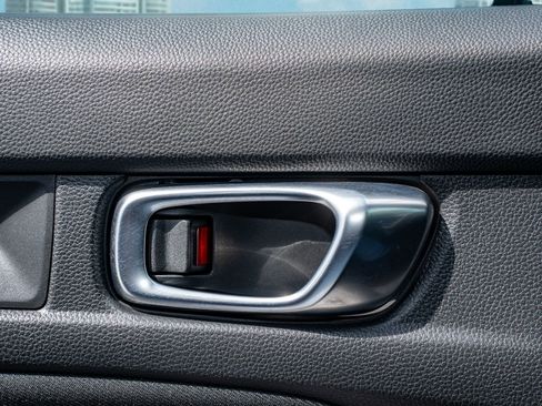 Certified 2025 Honda Civic Sport image 28