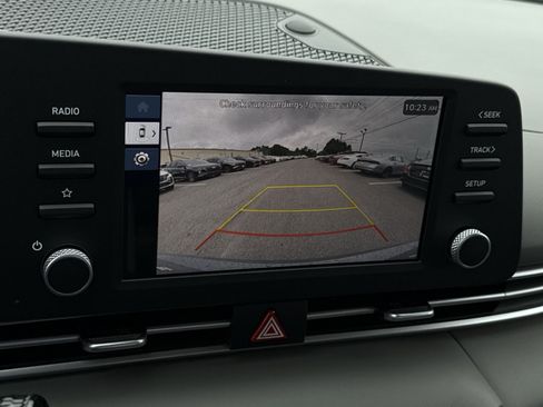 New 2026 Hyundai Elantra Sport FWD image 19