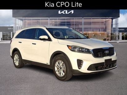 Certified 2019 Kia Sorento LX w/ LX Convenience Package