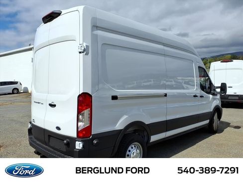 New 2025 Ford Transit 250 148 High Roof AWD image 5