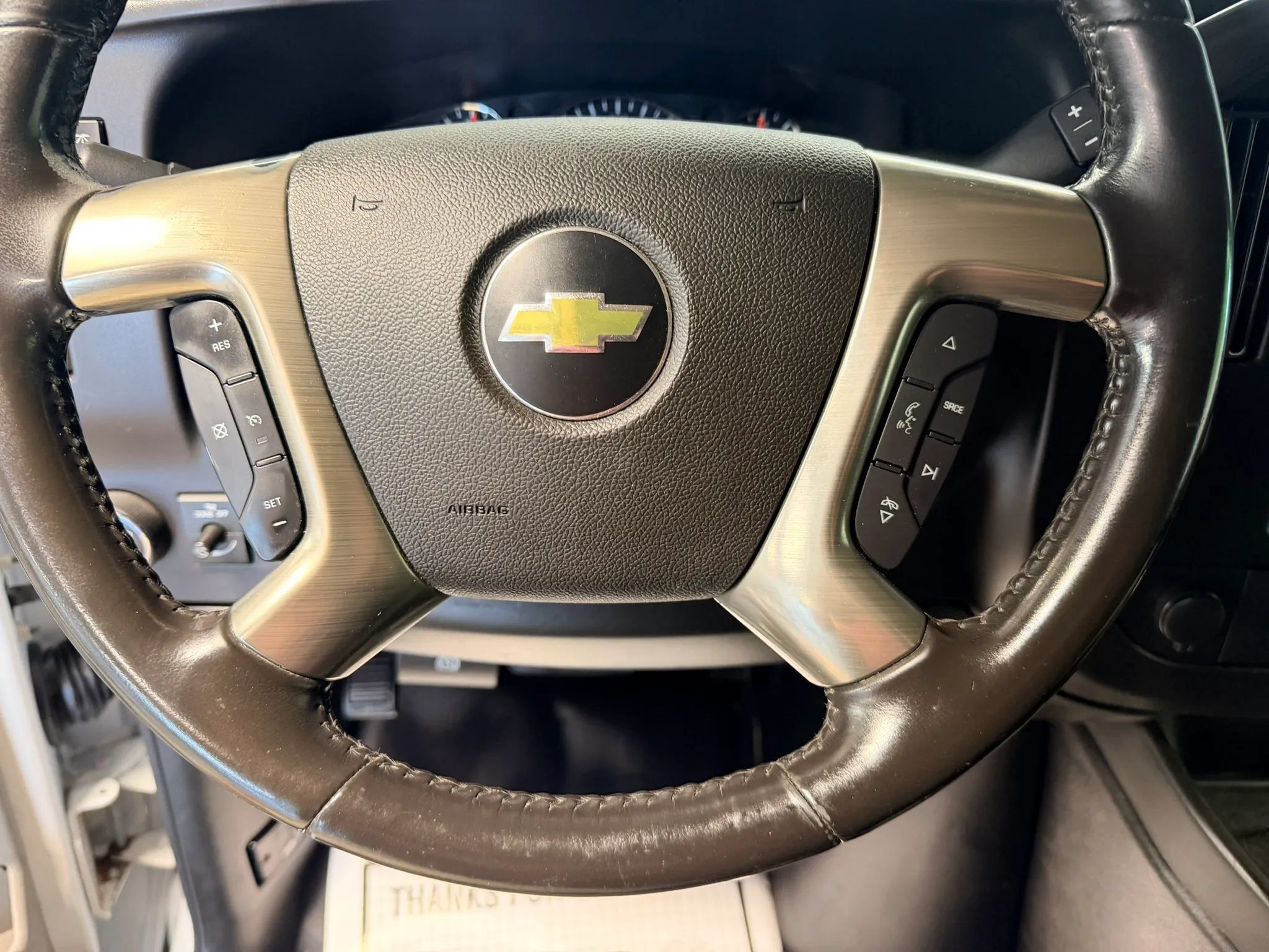 Used 2018 Chevrolet Express 3500 Extended w/ Driver Convenience Package RWD image 9