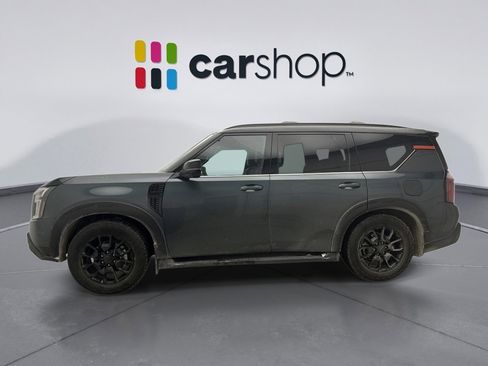 Used 2025 Nissan Armada PRO-4X image 2