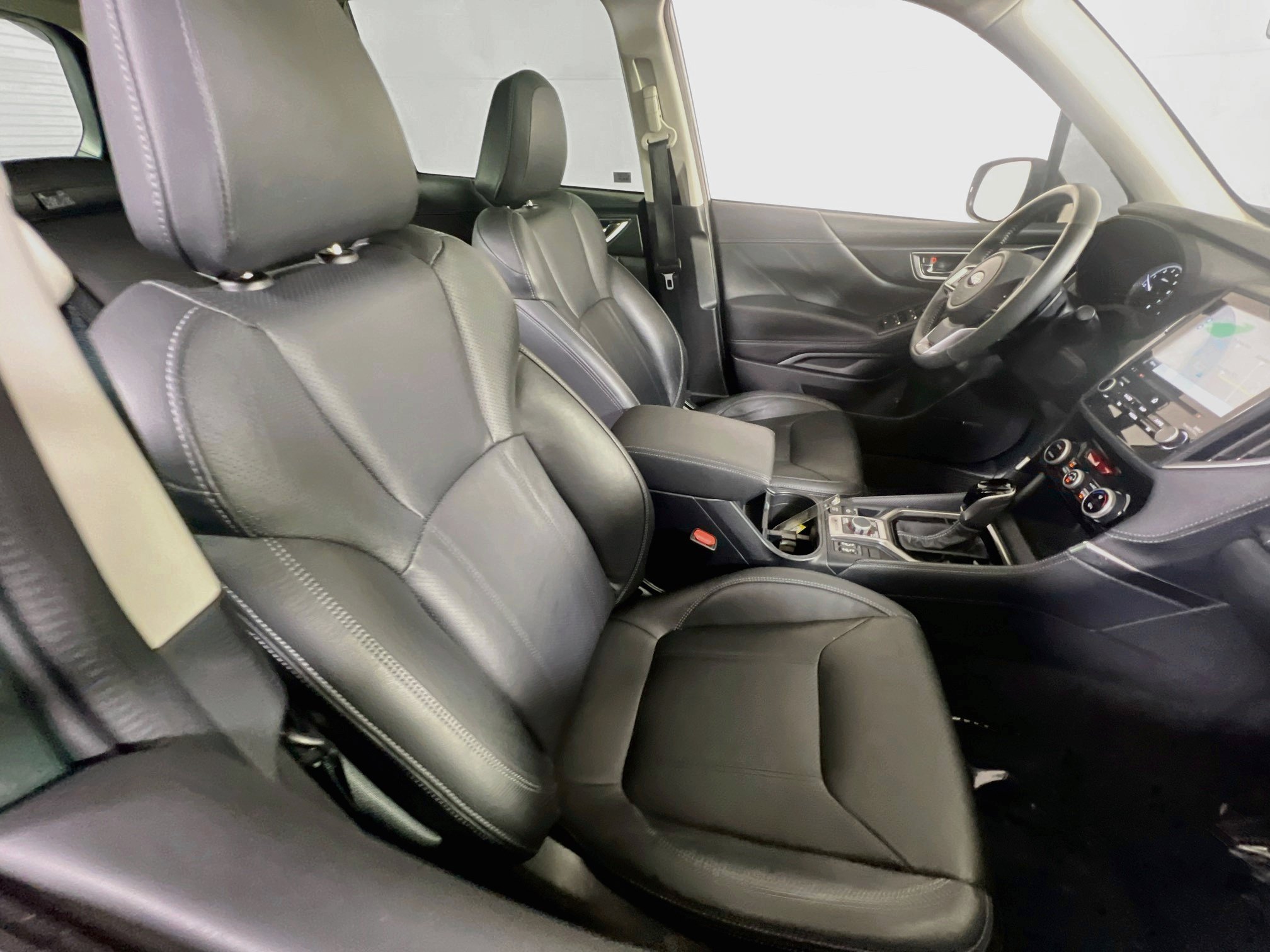 Used 2023 Subaru Forester Touring AWD/4WD image 28