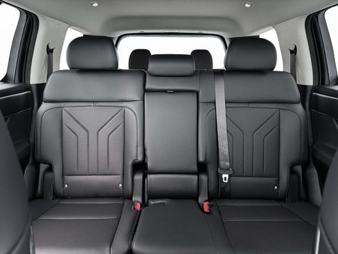 New 2026 Hyundai Santa Fe SEL FWD image 16