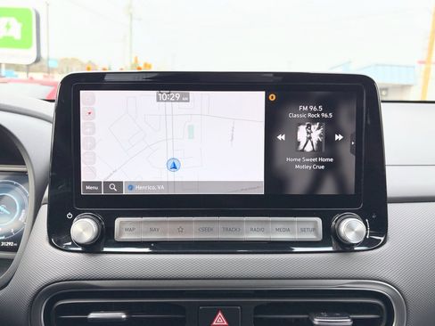 Used 2023 Hyundai Kona SEL image 12