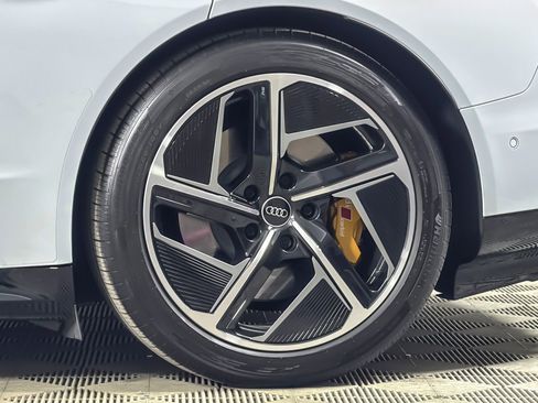 Certified 2024 Audi RS e-tron GT AWD/4WD image 25
