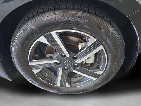 Used 2024 Nissan Sentra SV w/ All-Weather Package FWD image 23