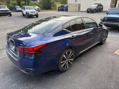 Used 2020 Nissan Altima 2.5 SR FWD image 3