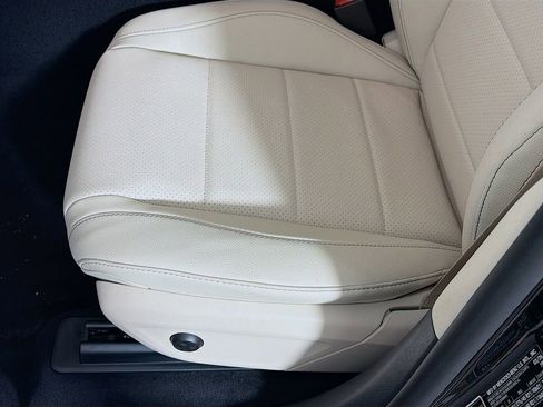 New 2026 Mercedes-Benz GLE 350 4MATIC image 23