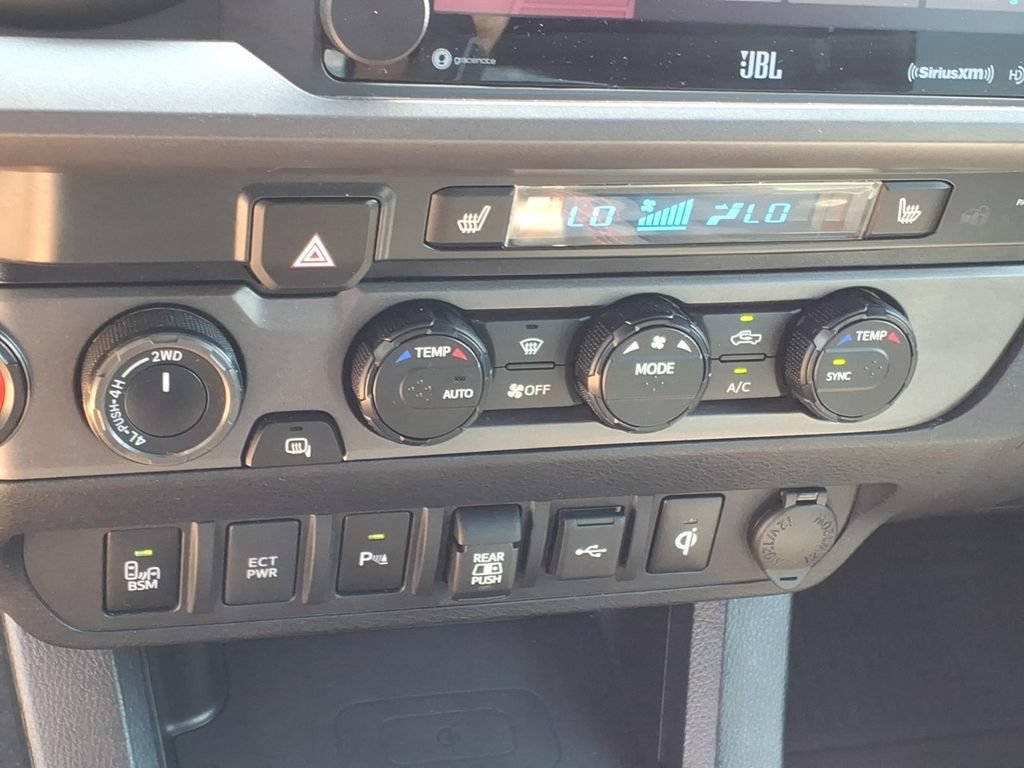 Used 2020 Toyota Tacoma TRD Pro AWD/4WD image 20