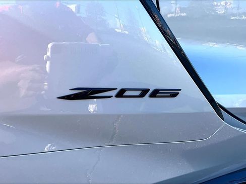 Used 2024 Chevrolet Corvette Z06 RWD image 29