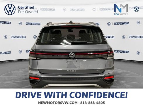 Used 2025 Volkswagen Taos S AWD/4WD image 4