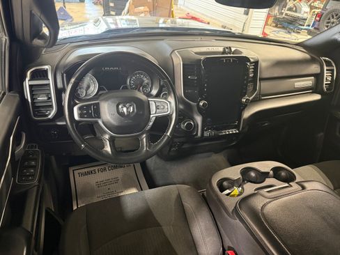 Used 2024 RAM 2500 Big Horn w/ Night Edition image 42