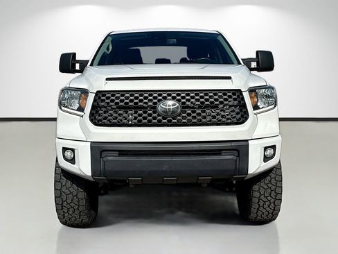 Used 2020 Toyota Tundra SR5 w/ SR5 Upgrade Package image 8