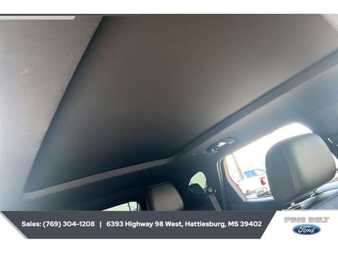 Used 2020 Chevrolet Blazer RS AWD/4WD image 16