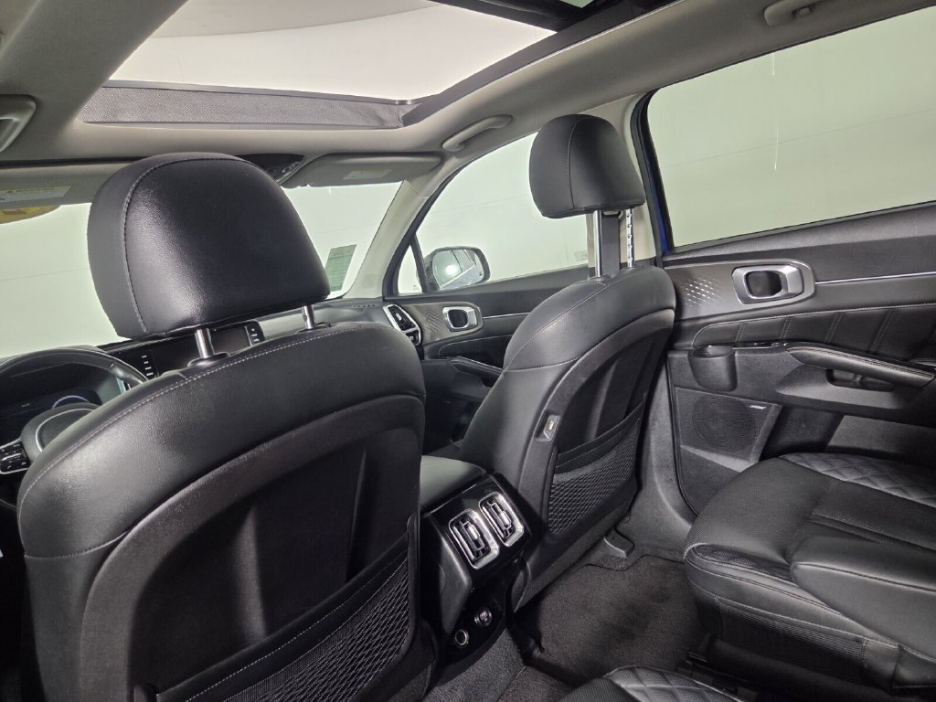 Used 2022 Kia Sorento SX FWD image 44