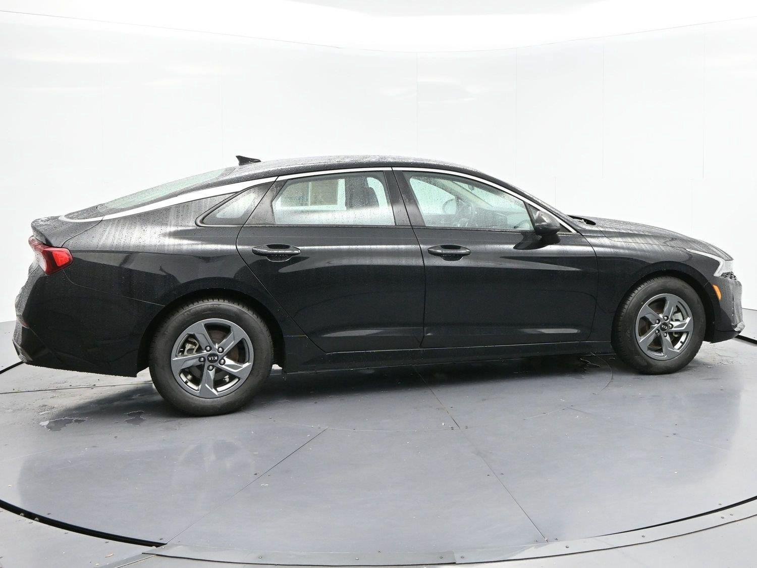 Used 2021 Kia K5 LXS FWD image 8